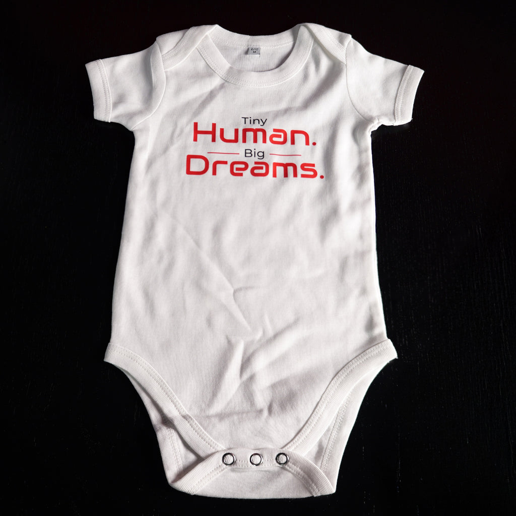 Body Alb Premium | Tiny Human. Big Dreams.