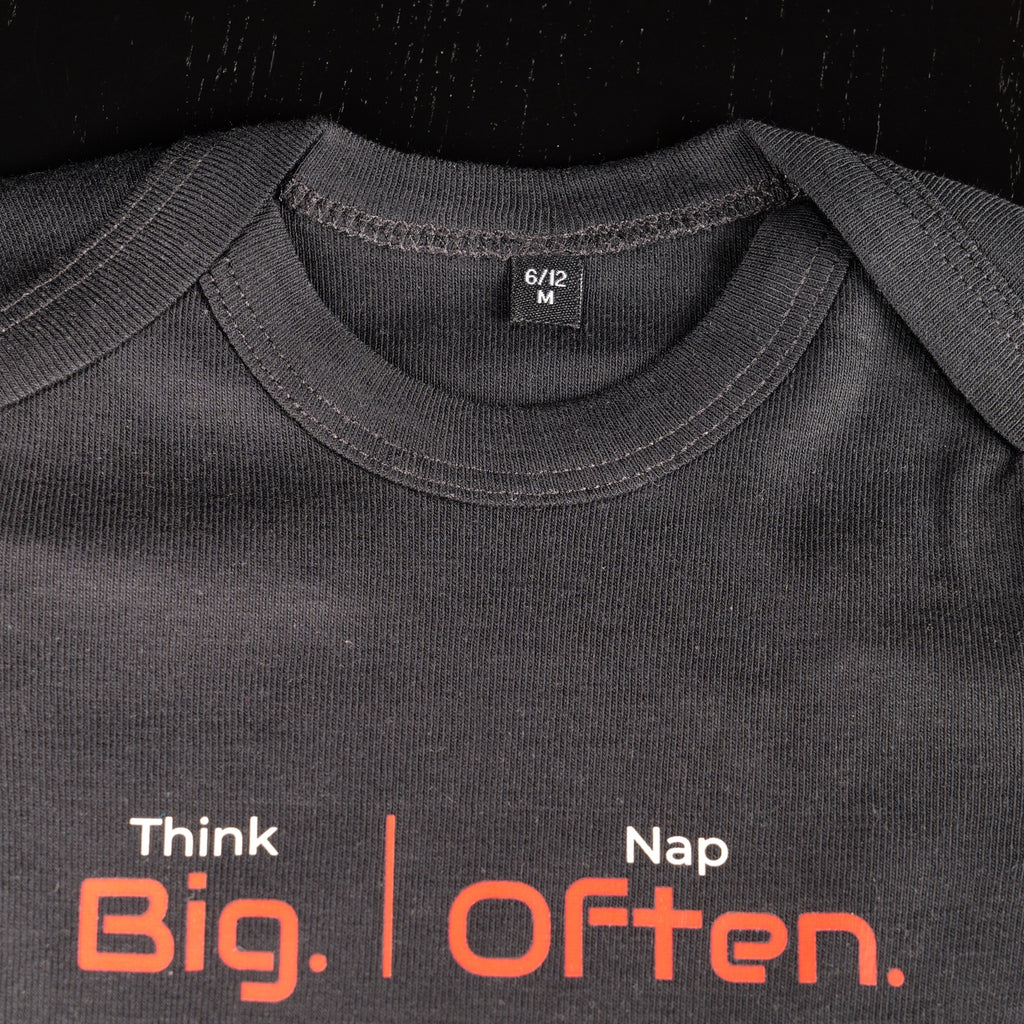 Body Negru Premium | Think Big. Nap Often.